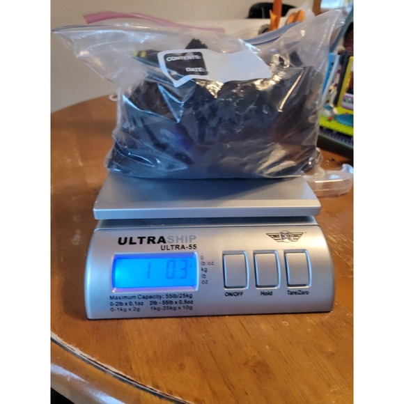 LEGO Bulk 1 Lb Lot Black Variety Of Pieces - Picture 4 of 4